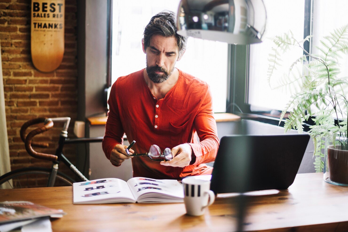 How to Become an Affiliate Marketer: A Step-by-Step Guide for Beginners